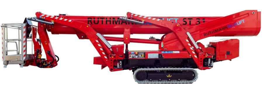 The compact rubber-tracked BLUELIFT ST 31 offers 31 m working height and up to 18 meters outreach.