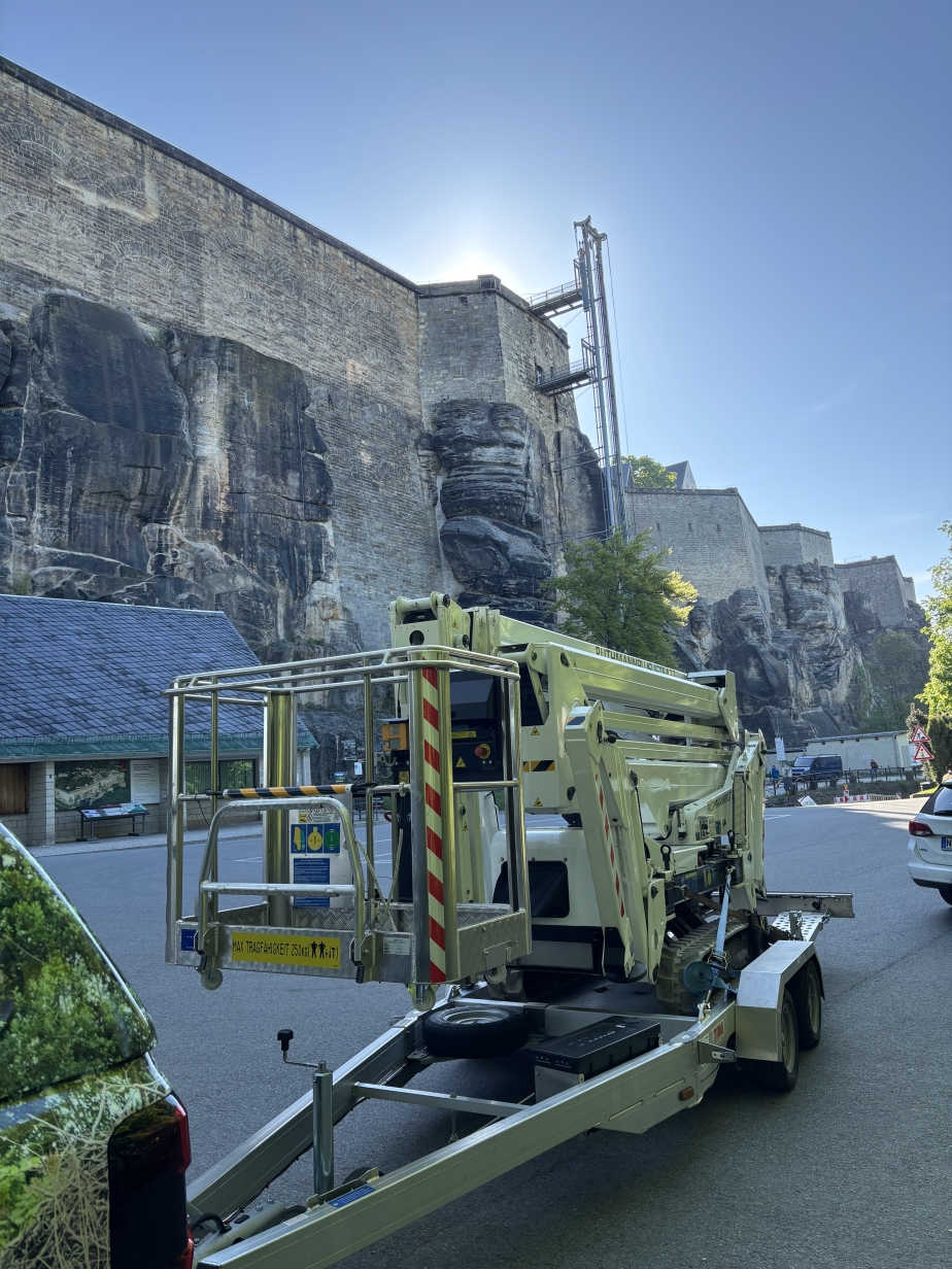 RUTHMANN BLUELIFT SA 22 Kettenarbeitsbühne Festung Königstein